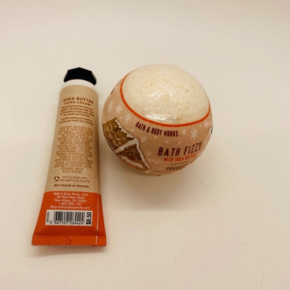 NWT Bath & Body Works Sugared Snickerdoodle Travel Hand Cream and Bath Fizzy - Picture 4 of 7